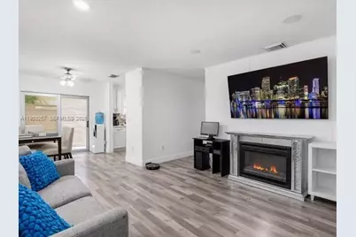 435 NW 15th St, Florida City, FL 33034 - Photo 12