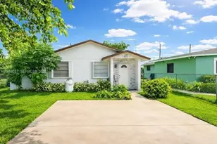 435 NW 15th St, Florida City, FL 33034 - Photo 26