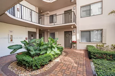 8540 SW 133rd Ave Rd #112, Miami, FL 33183 - Photo 2