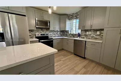 2811 NW 26th Ave #0, Oakland Park, FL 33311 - Photo 14