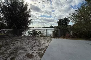 2811 NW 26th Ave, Oakland Park, FL 33311 - Photo 20