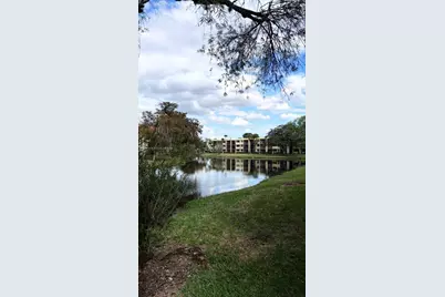 402 Lakeview Dr #201, Weston, FL 33326 - Photo 20