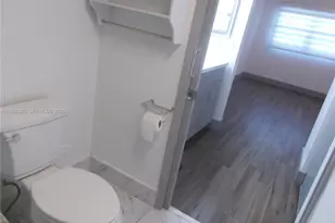 701 SW 141st Ave, Pembroke Pines, FL 33027 - Photo 40