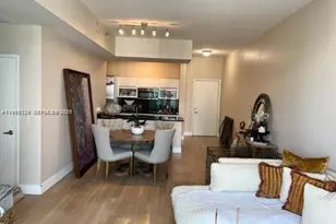 950 Brickell Bay Dr, Miami, FL 33131 - Photo 4