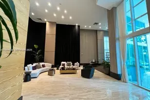 950 Brickell Bay Dr, Miami, FL 33131 - Photo 24