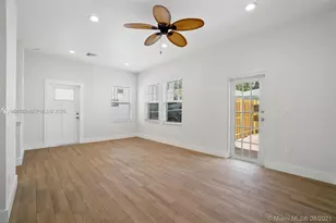 711 N L St, Lake Worth, FL 33460 - Photo 6