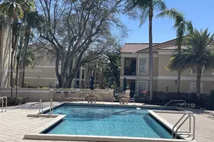 977 Riverside Dr, Coral Springs, FL 33071 - Photo 2