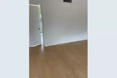 1500 NE 127th St #205, North Miami, FL 33161 - Photo 6