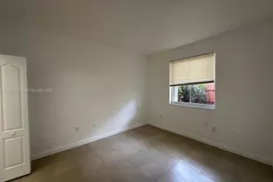 1661 SE 29th Ct, Homestead, FL 33035 - Photo 10