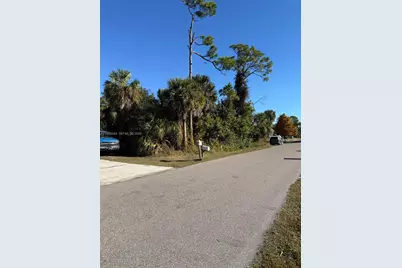 21056 Firwood Terr, Port Charlotte, FL 33954 - Photo 8