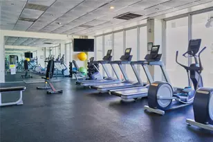 5701 Collins Ave, Miami Beach, FL 33140 - Photo 22