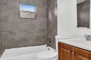2800 NW 6th Ct, Fort Lauderdale, FL 33311 - Photo 14