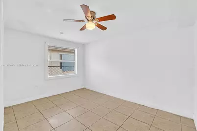 2800 NW 6th Ct, Fort Lauderdale, FL 33311 - Photo 10