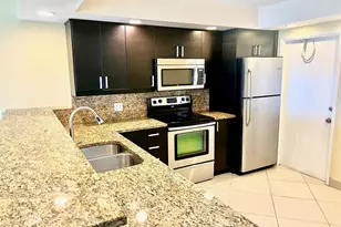 2940 N Course Dr, Pompano Beach, FL 33069 - Photo 2