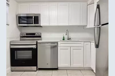 4205 N University Dr #111, Sunrise, FL 33351 - Photo 2