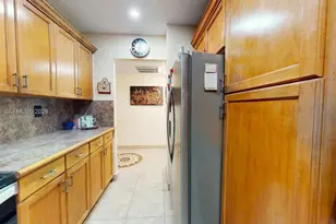 600 Three Islands Boulevard, Hallandale Beach, FL 33009 - Photo 10