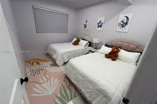 39 SE 7th St, Dania Beach, FL 33004 - Photo 18