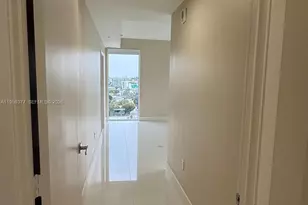600 NE 27th St, Miami, FL 33137 - Photo 6