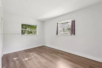 2720 NE 25th Ter, Boca Raton, FL 33431 - Photo 32