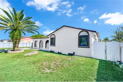 28705 SW 142nd Ct, Homestead, FL 33033 - Photo 4