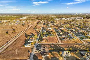 1523 NE 19th Ave, Cape Coral, FL 33909 - Photo 24