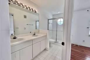 12161 SW 4th St, Pembroke Pines, FL 33025 - Photo 40