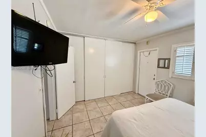 301 E McNab Rd #205, Pompano Beach, FL 33060 - Photo 10