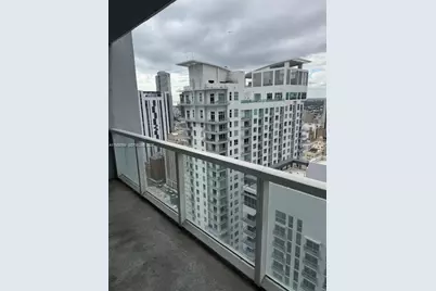 253 NE 2nd St #3804, Miami, FL 33132 - Photo 18