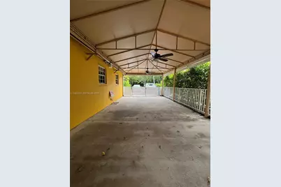 250 Fernwood Rd, Key Biscayne, FL 33149 - Photo 2