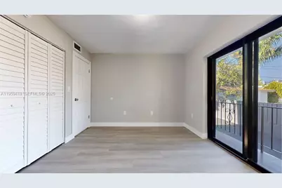 329 SW 9th Ave, Miami, FL 33130 - Photo 82
