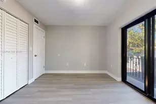 329 SW 9th Ave, Miami, FL 33130 - Photo 82