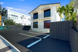 329 SW 9th Ave, Miami, FL 33130 - Photo 4