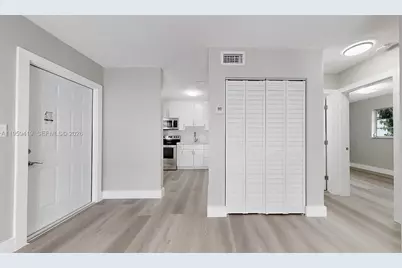 329 SW 9th Ave, Miami, FL 33130 - Photo 52