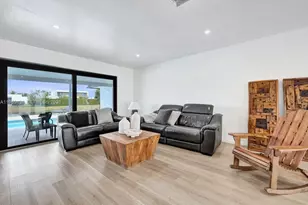 16653 Golfview Dr, Weston, FL 33326 - Photo 12