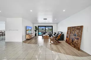 16653 Golfview Dr, Weston, FL 33326 - Photo 10