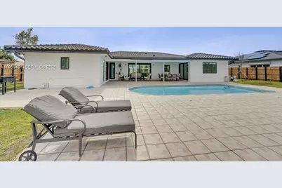 16653 Golfview Dr, Weston, FL 33326 - Photo 72