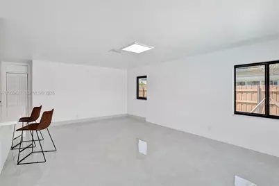 16653 Golfview Dr, Weston, FL 33326 - Photo 22