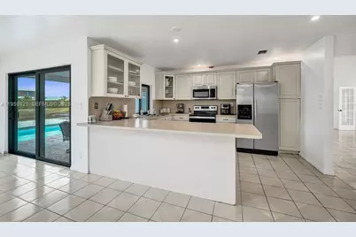 16653 Golfview Dr, Weston, FL 33326 - Photo 26