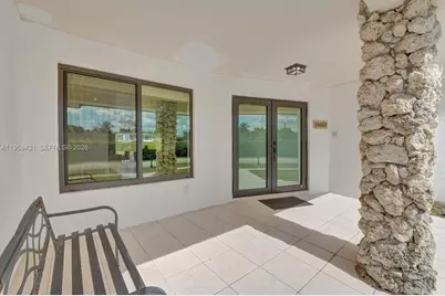 16653 Golfview Dr, Weston, FL 33326 - Photo 8