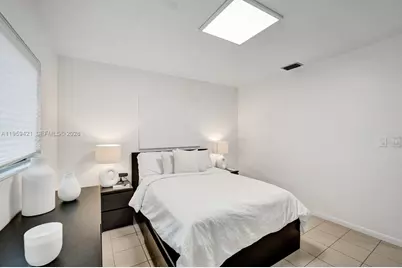 16653 Golfview Dr, Weston, FL 33326 - Photo 32