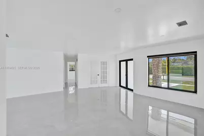 16653 Golfview Dr, Weston, FL 33326 - Photo 10