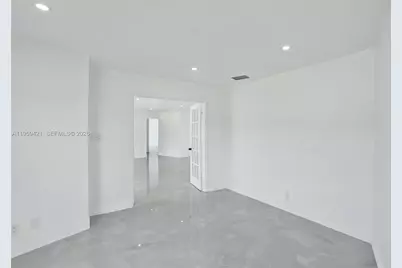 16653 Golfview Dr, Weston, FL 33326 - Photo 12