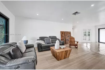 16653 Golfview Dr, Weston, FL 33326 - Photo 14