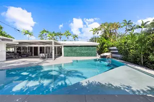 1040 NE 86th St, Miami, FL 33138 - Photo 36