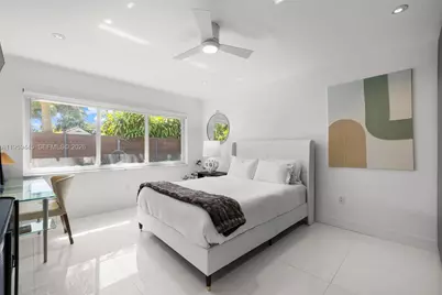 1040 NE 86th St, Miami, FL 33138 - Photo 30