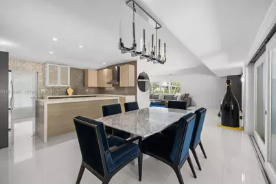 1040 NE 86th St, Miami, FL 33138 - Photo 20