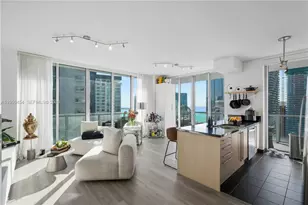 1111 SW 1st Ave, Miami, FL 33130 - Photo 2