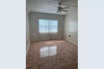 400 Kings Point Dr #706, Sunny Isles Beach, FL 33160 - Photo 10