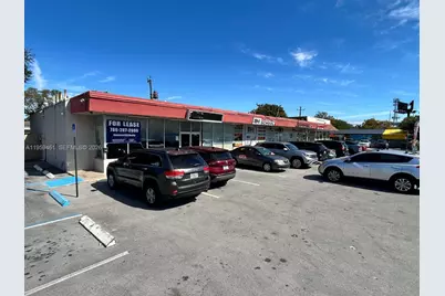 6339 Johnson St, Hollywood, FL 33024 - Photo 2