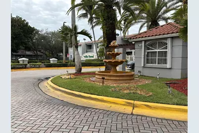 4744 NW 114th Ave #102, Doral, FL 33178 - Photo 2